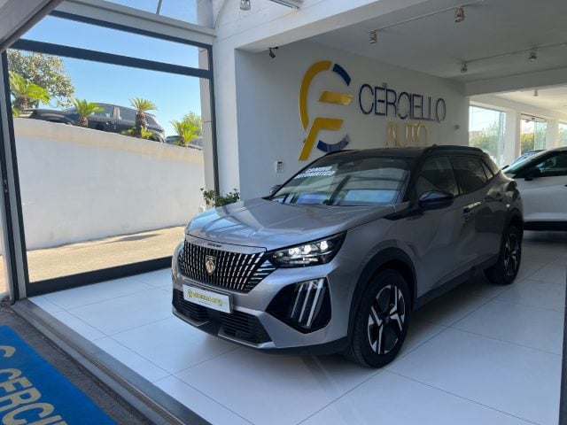 Peugeot 2008 Hybrid 145 e-DCS6 GT da ?259,00 - foto 2 di 4