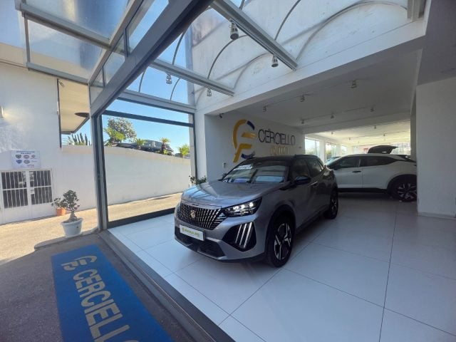 Peugeot 2008 Hybrid 145 e-DCS6 GT da ?259,00 - foto 4 di 4