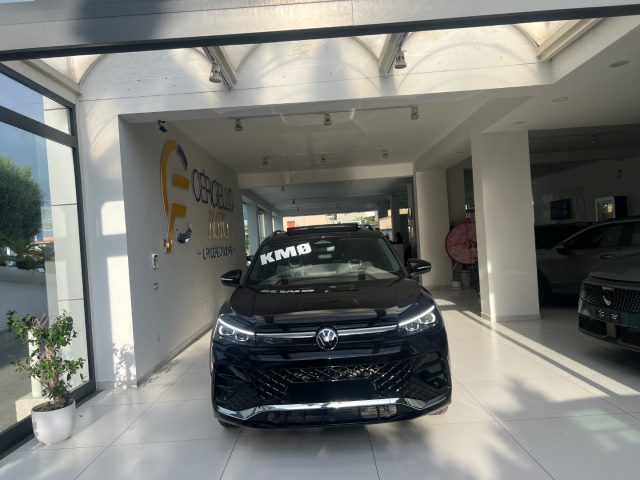 Volkswagen Tiguan 2.0 TDI 150 CV DSG R-Line Plus da ?519,00 mensili - foto 3 di 66