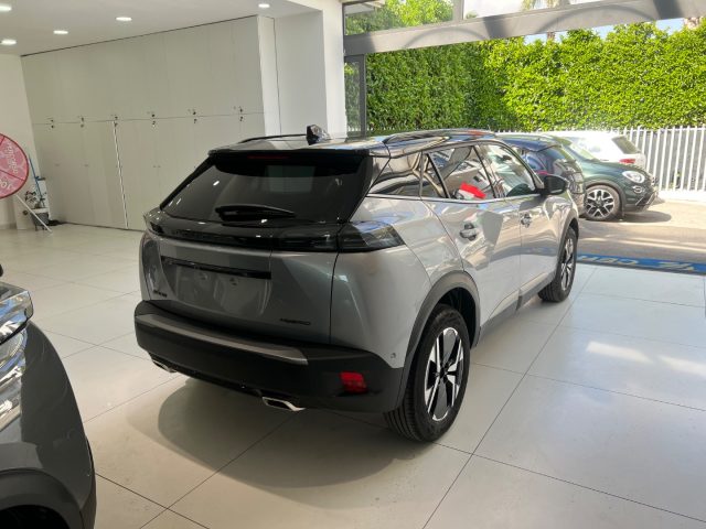 Peugeot 2008 Hybrid 145 e-DCS6 GT da ?319,00 - foto 4 di 4