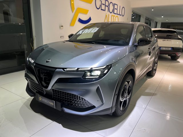Alfa Romeo Junior 1.2 145 CV Hybrid eDCT6 Speciale da?319,00 mensili - foto 4 di 4