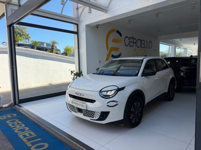 Fiat 600 Hybrid 100 CV DCT MHEV tua da e219,00 mensili - foto 2 di 4