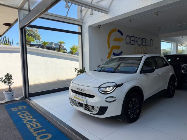 Fiat 600 Hybrid 100 CV DCT MHEV tua da e219,00 mensili - foto 3 di 4