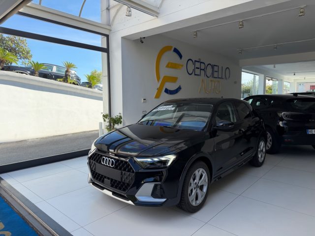 Audi A1 allstreet 30 TFSI S tronic Identity Contrast - foto 2 di 4