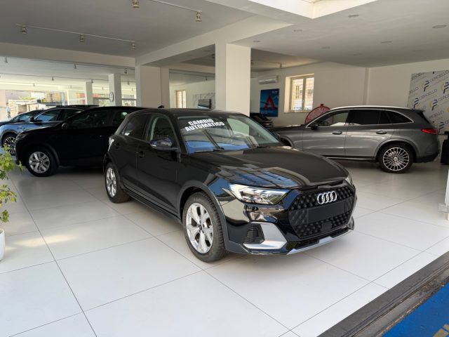 Audi A1 allstreet 30 TFSI S tronic Identity Contrast - foto 4 di 4