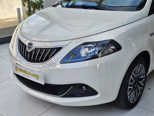 Lancia Ypsilon 1.0 FireFly 5 porte S&S Hybrid Gold tua da ?125,00 - foto 2 di 4