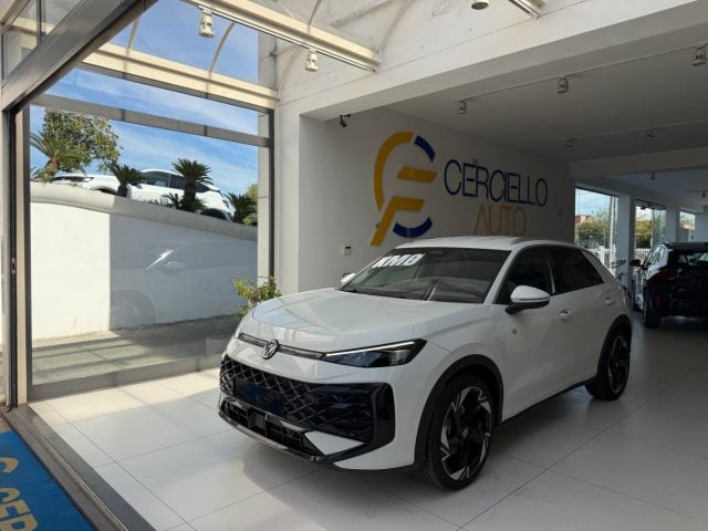 Volkswagen T-Roc 1.5 eTSI ACT 150 CV DSG R-Line da ?389,00 mensili, del 2026, 1 km, in vendita a Somma Vesuviana (NA)