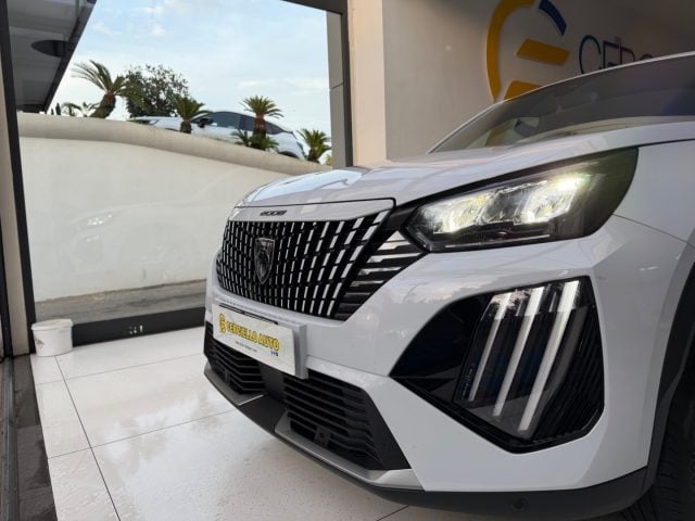 Peugeot 2008 PureTech 100 S&S Allure da ?199,00 mensili - foto 3 di 4