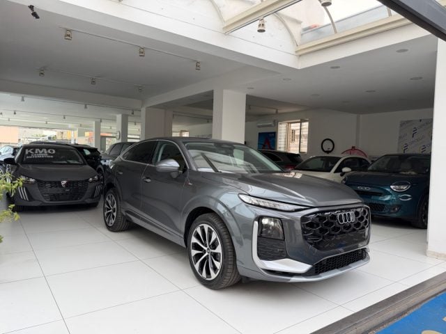 Audi Q3 SPB TFSI 150 kW S tronic quattro S Line edition - foto 2 di 4