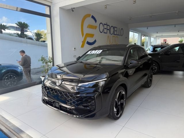 Volkswagen T-Roc 1.5 eTSI ACT 150 CV DSG R-Line da ?389,00 mensili - foto 2 di 4