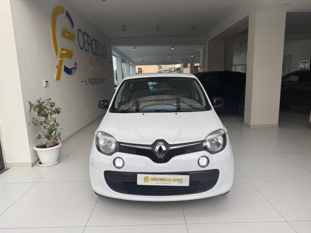 Renault Twingo RENAULT TWINGO LIMITED TUA A ?110,00 MENSILI ANT.0, del 2017, 113.000 km, in vendita a Somma Vesuviana (NA)
