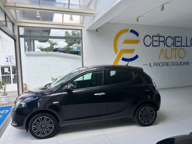 Lancia Ypsilon 1.0 FireFly 5 porte S&S Hybrid Gold tua da ?125,00 - foto 4 di 4