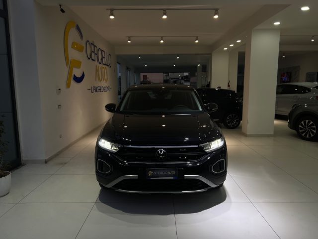 Volkswagen T-Roc 1.0 TSI Style tua da ?239,00 mensili - foto 2 di 4