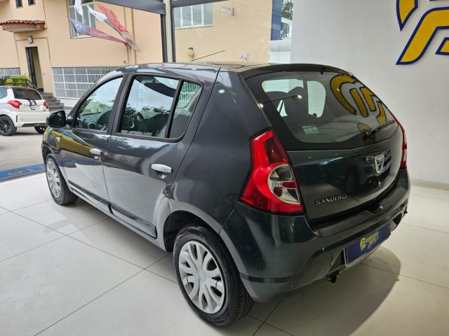 Dacia Sandero 1.2 16V GPL 75CV Embleme - foto 3 di 4