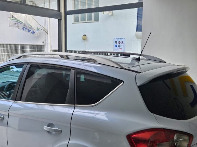 Ford Kuga 2.0 TDCi 136 CV 2WD Titanium - foto 3 di 4