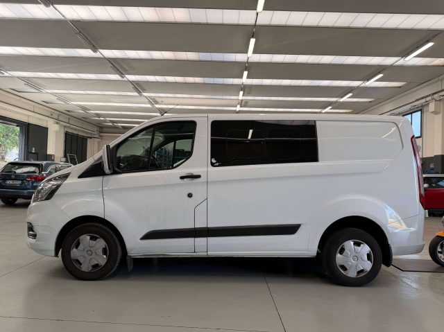 Ford Transit Custom 2.0Ttdci 6 Posti 130Cv Manuale Iva Esposta WRC AUT - foto 2 di 4