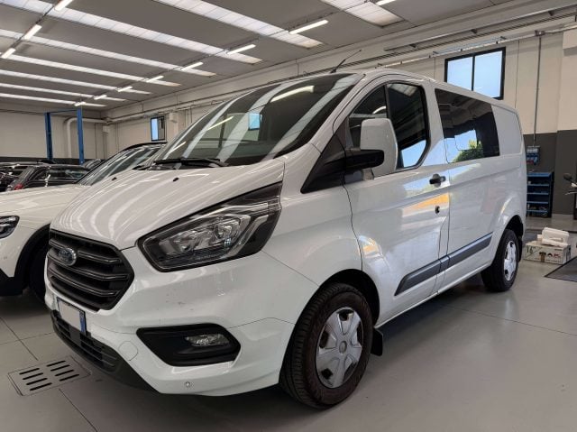 Ford Transit Custom 2.0Ttdci 6 Posti 130Cv Manuale Iva Esposta WRC AUT usato a BULGAROGRASSO