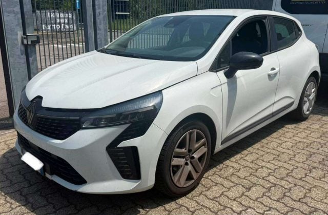 Renault Clio Clio 2023 "LEGGERE BENE" 1.0 tce Techno 90cv Motor, del 2023, 59.000 km, in vendita a Bulgarograsso (CO)