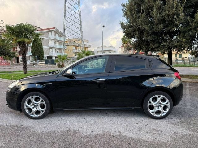Alfa Romeo Giulietta Giulietta III 2016 1.6 jtdm Sport 120cv WRC AUTO S - foto 2 di 4