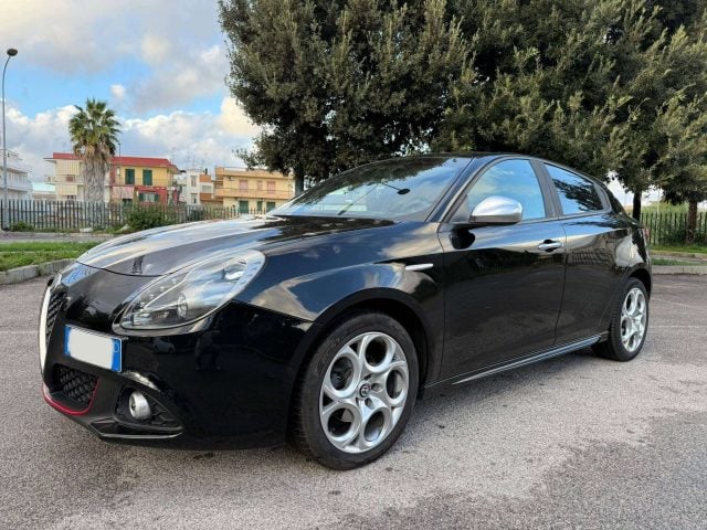 Alfa Romeo Giulietta Giulietta III 2016 1.6 jtdm Sport 120cv WRC AUTO S, del 2018, 107.000 km, in vendita a Bulgarograsso (CO)