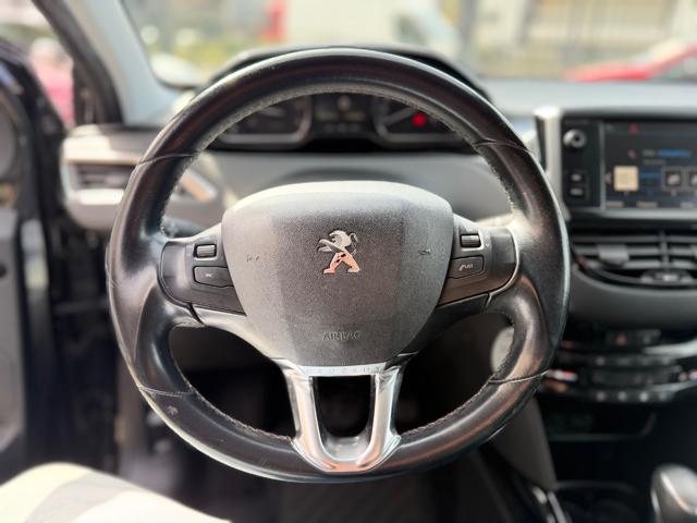 Peugeot 2008 1° serie BlueHDi 120 EAT6 S&S Black Matt, del 2019, 140.000 km, in vendita a Qualiano (NA)