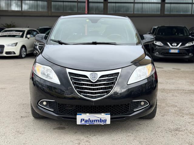 Lancia Ypsilon 1.3 MJT 16V 95 CV 5 porte S&S Platinum - foto 2 di 21