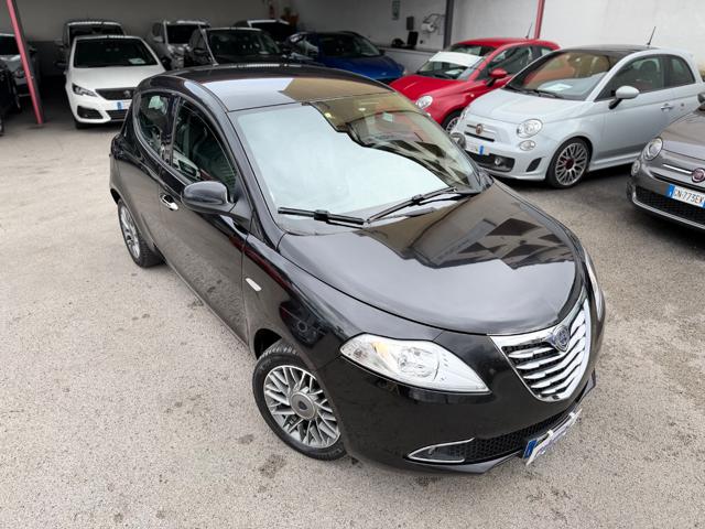 Lancia Ypsilon 1.3 MJT 16V 95 CV 5 porte S&S Platinum - foto 4 di 21