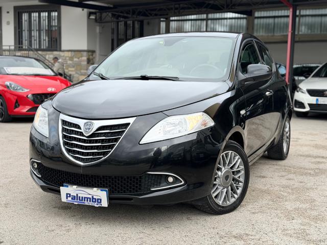 Lancia Ypsilon 1.3 MJT 16V 95 CV 5 porte S&S Platinum usato a QUALIANO