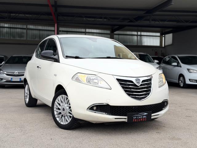 Lancia Ypsilon 1.2 69 CV 5 porte GPL Ecochic Gold - foto 3 di 4