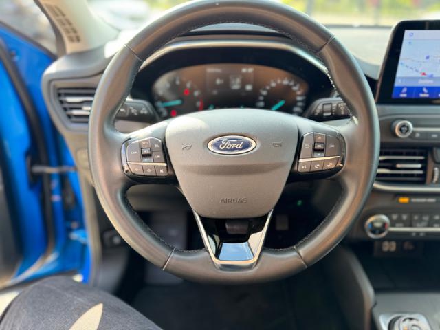 Ford Focus 1.0 EcoBoost 125 CV automatica 5p. Active, del 2021, 90.000 km, in vendita a Qualiano (NA)