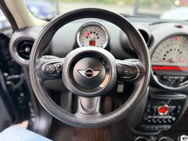 MINI Countryman Mini Cooper D Countryman ALL4, del 2011, 200.000 km, in vendita a Qualiano (NA)
