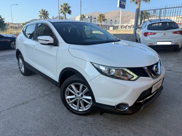 Nissan Qashqai 1.6 DIG-T Acenta - foto 3 di 4