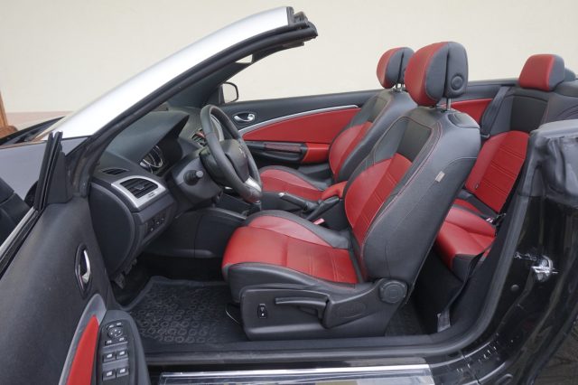 Renault Megane M�gane C-C 1.4 16V TCE Luxe usato a SCALEA