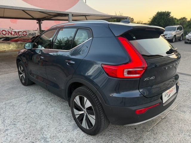 Volvo XC40 T5 Recharge Plug-in Hybrid Inscription Expression - foto 4 di 4