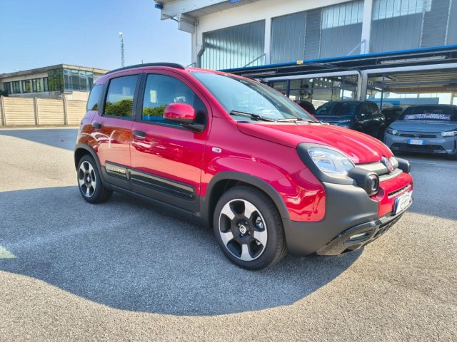 Fiat Pandina 1.0 FireFly 65 CV Hybrid Cross - foto 3 di 4