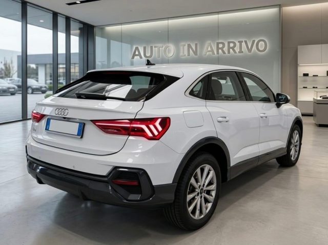 Audi Q3 SPB 35 TDI S tronic Business Plus - foto 4 di 4