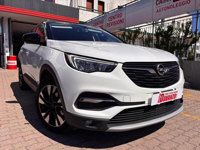 Opel Grandland X 1.5 diesel Ecotec 130cv Ultimate tetto nero usato a CAORLE