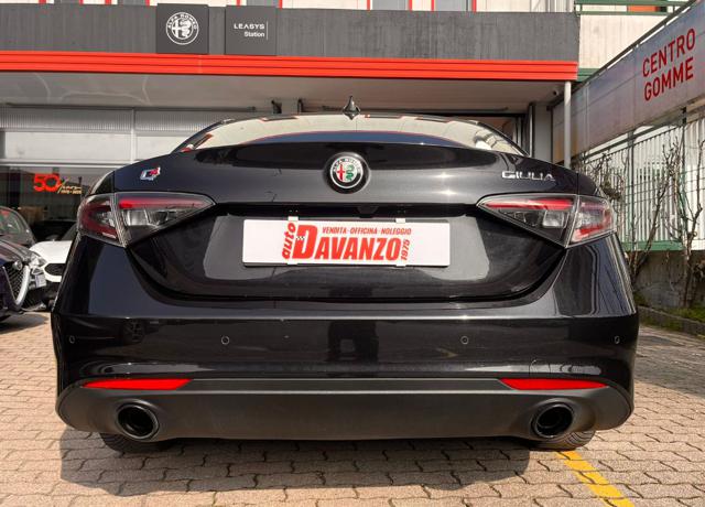 Alfa Romeo Giulia 2.0 Turbo 280 CV AT8 AWD Q4 Ti - foto 4 di 4