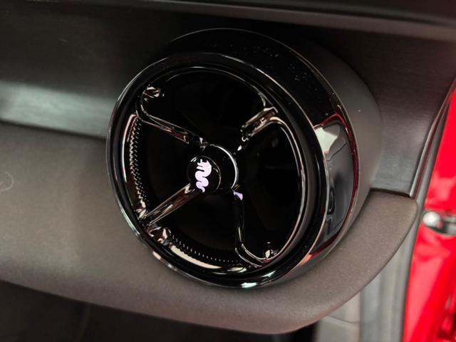 Alfa Romeo Junior 1.2 136 CV Hybrid eDCT6 Speciale nuovo a CAORLE