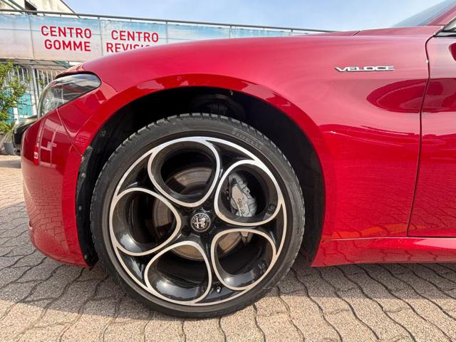 Alfa Romeo Giulia 2.0 Turbo 280 CV AT8 AWD Q4 Veloce - foto 3 di 61