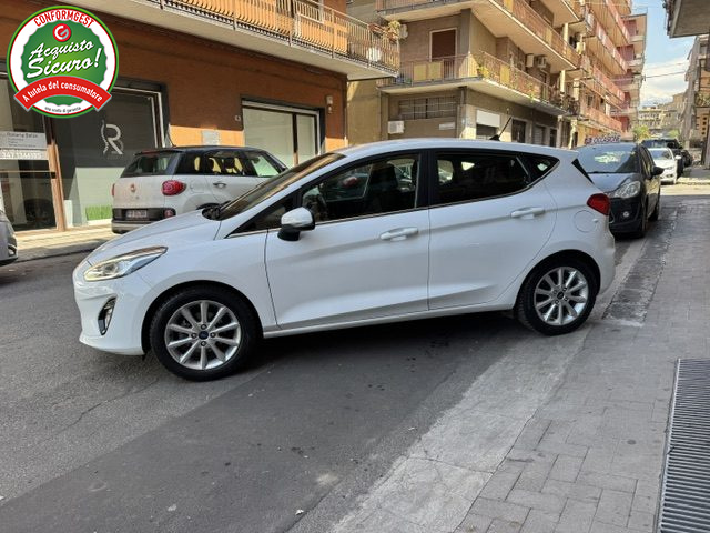 Ford Fiesta 1.5 EcoBlue 5 porte Titanium - foto 3 di 4