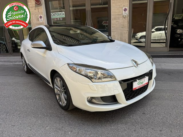 Renault Megane M�gane Coup� 1.5 dCi 110CV GT Line usato a PATERNò