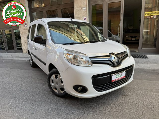 Renault Kangoo Blue dCi 95CV Express Furgone Ice usato a PATERNò