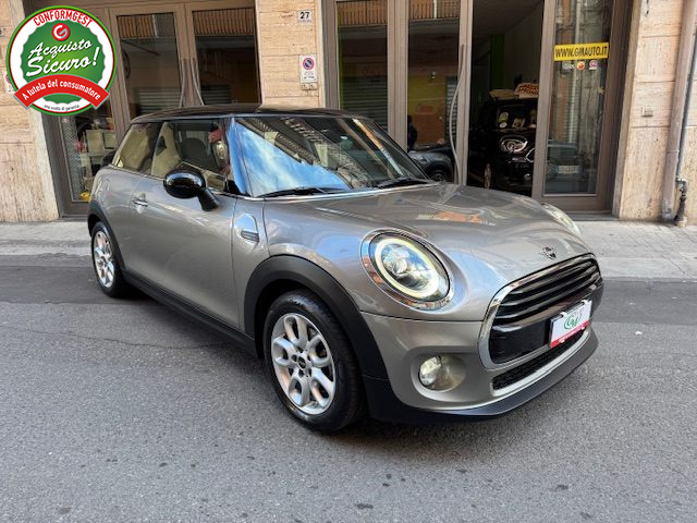 MINI Cooper D 1.5 Cooper D Hype - foto 2 di 4