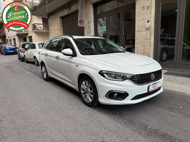Fiat Tipo 1.6 Mjt S&S SW Lounge - foto 2 di 4