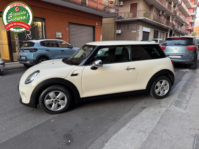 MINI One Cooper 1.5 One D - foto 3 di 4