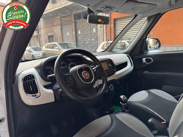 Fiat 500L Living 1.6 Multijet Lounge - foto 2 di 4