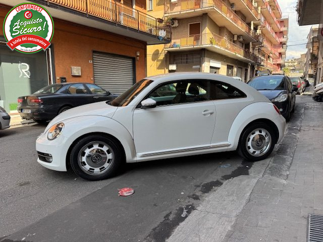 Volkswagen Maggiolino 1.6 TDI Design - foto 4 di 4