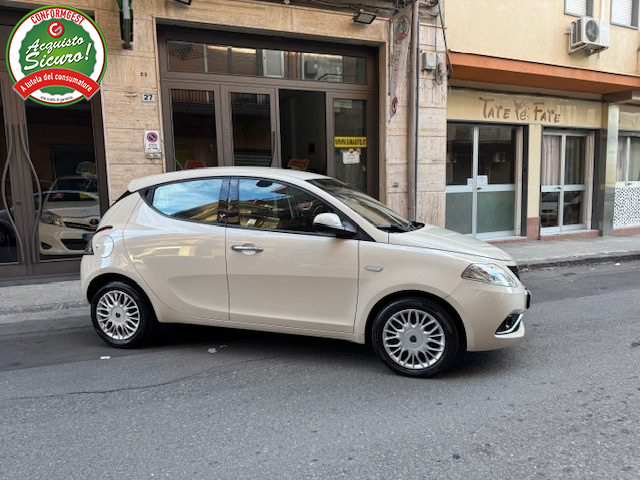 Lancia Ypsilon 1.3 MJT 16V 95 CV Euro 6 Platinum - foto 4 di 4