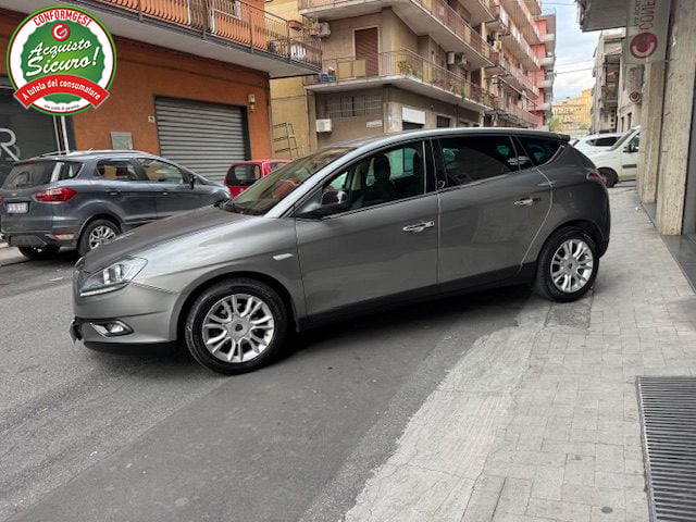Lancia Delta 1.6 MJT DPF Oro - foto 3 di 4